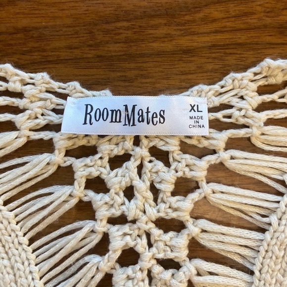 Room Mates Crochet Fringe Kimono Cardigan Boho Cream XL - Picture 5 of 6